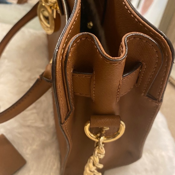 Michael Michael Kors Hamilton East West Satchel - Picture 9 of 13